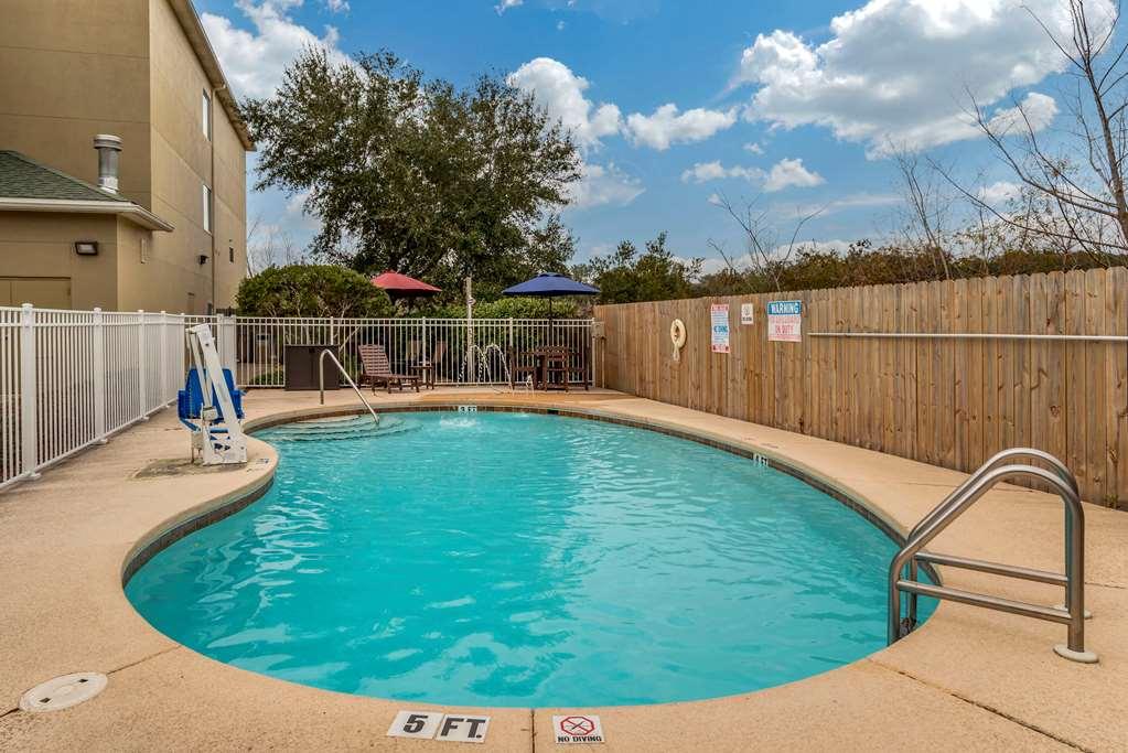 Comfort Suites Niceville Near Eglin Air Force Base Facilities photo