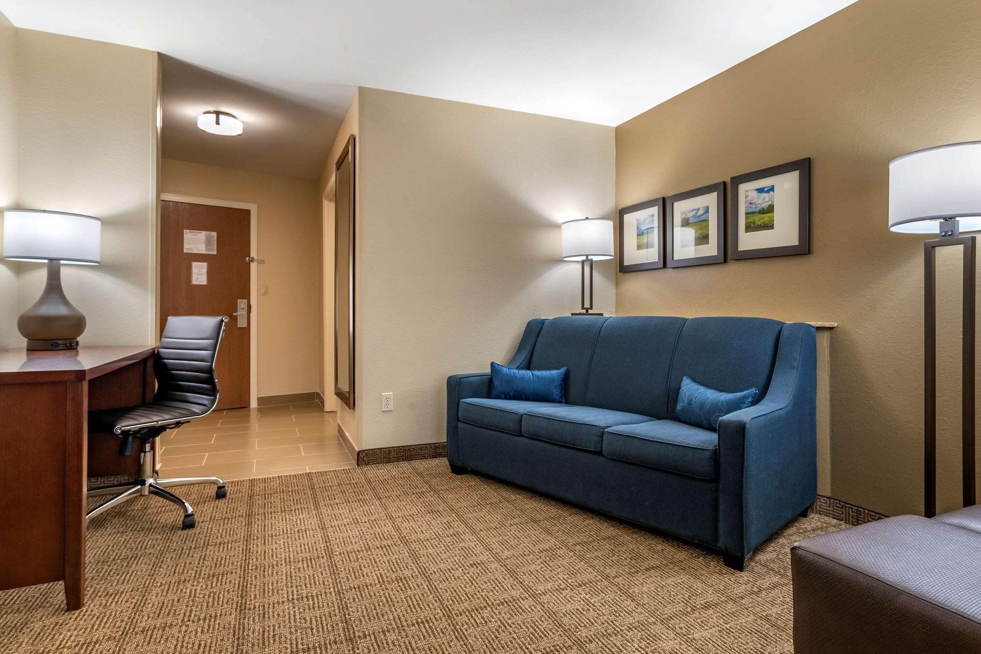 Comfort Suites Niceville Near Eglin Air Force Base Exterior photo